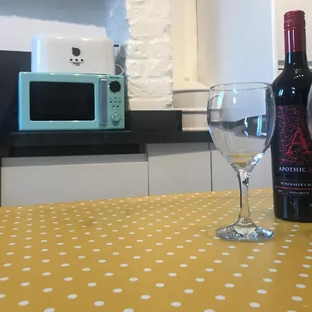 Haddock Hideaway Saints * Scarborough